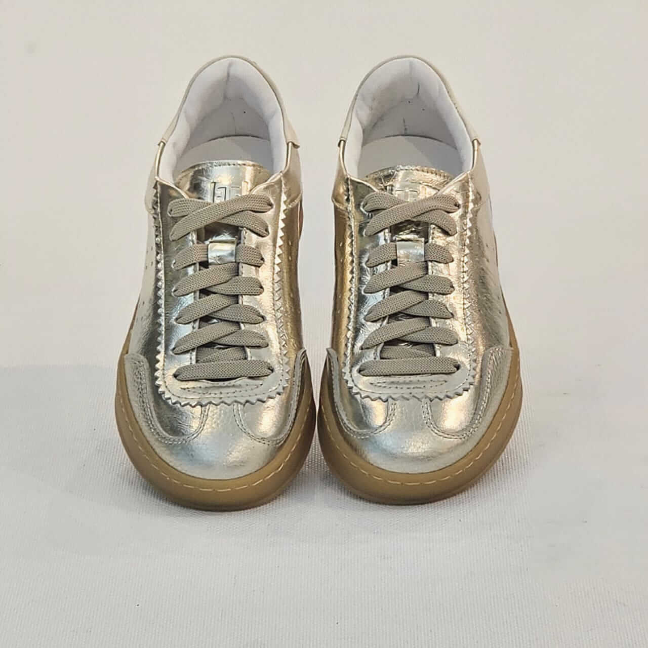 SNEAKERS metallic